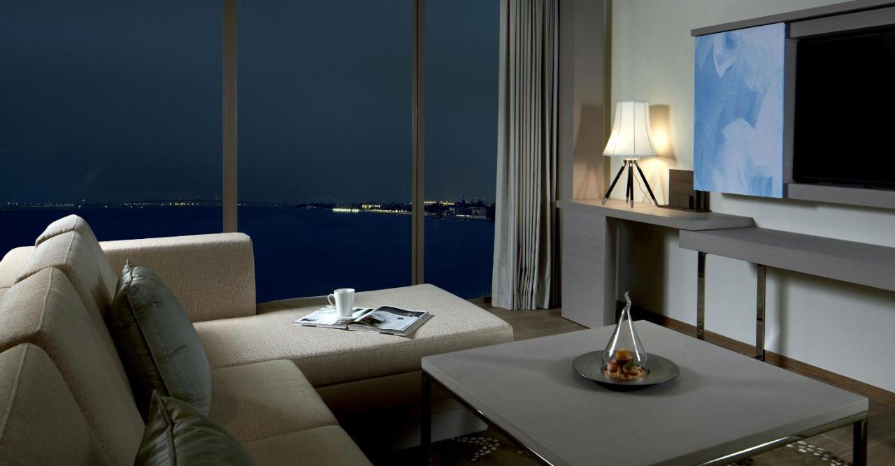 Premium Suite met Kingsize Bed en Uitzicht op Zee